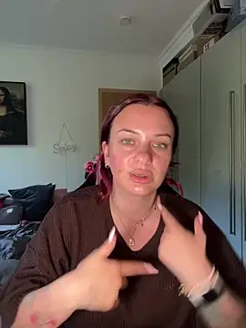 OliviaaFischer online show from 18, 5, 2026
