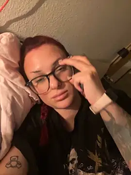 OliviaaFischer online show from 14, 10, 2025