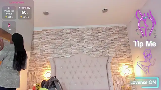 Lucia-Horny24 online show from 24, 10, 2025