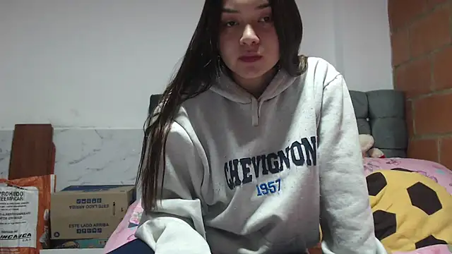 Noa Arez online show from 13, 11, 2025