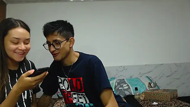 Noa Arez online show from 22, 12, 2025