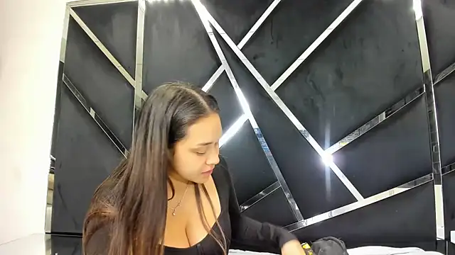 Noa Arez online show from 4, 2, 2026