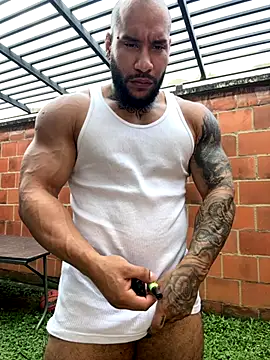 Andrew Johnnson online show from 20, 10, 2025