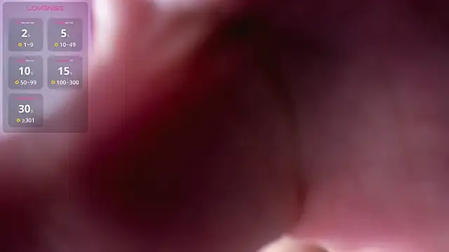  laaura  online show from 10, 9, 2025