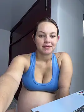 Snapshot of miacarrot chatting on 23, 5, 2026 miacarrot online show from 23, 5, 2026