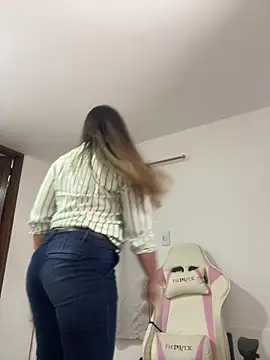 emma hot2006 online show from 14, 11, 2025