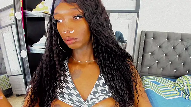 Sara hot12112 online show from 7, 11, 2025