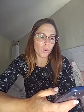 chicaenmascarada online show from 17, 9, 2025