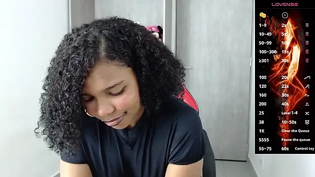 Chanell mina online show from 18, 10, 2025