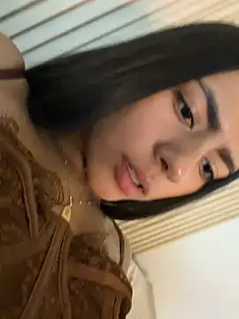 Snapshot of LilybethGray chatting on 10, 6, 2026 LilybethGray online show from 10, 6, 2026
