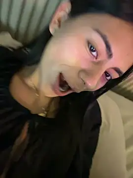 Snapshot of LilybethGray chatting on 25, 6, 2026 LilybethGray online show from 25, 6, 2026