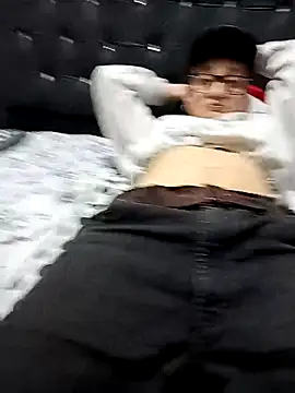 wet dreams001 online show from 27, 9, 2025