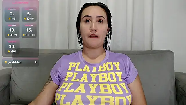 carolinefantasy  online show from 10, 3, 2026