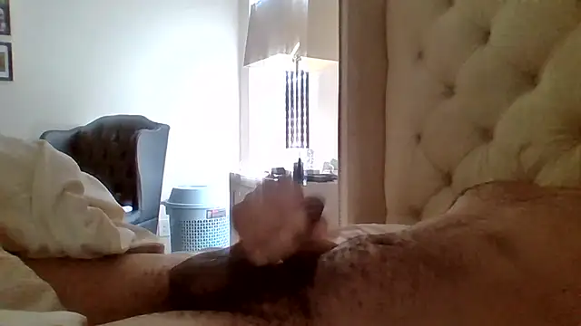 Malcolm4122 online show from 3, 11, 2025