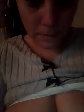 Cassandrina1 online show from 10, 11, 2025