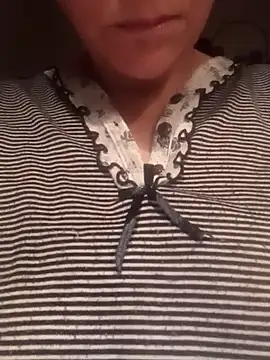 Cassandrina1 online show from 19, 11, 2025