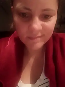 Cassandrina1 online show from 4, 10, 2025