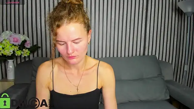 Snapshot of Wanda_Gomez chatting on 8, 9, 2025 Wanda Gomez online show from 8, 9, 2025