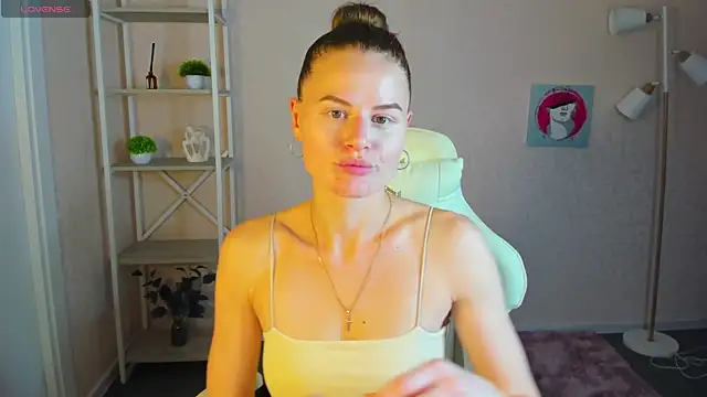 Snapshot of Wanda_Gomez chatting on 15, 9, 2025 Wanda Gomez online show from 15, 9, 2025