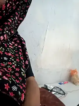 sweet  spriya online show from 10, 9, 2025