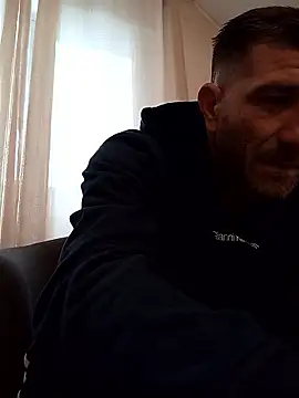 Alexdaniel89 online show from 13, 1, 2026