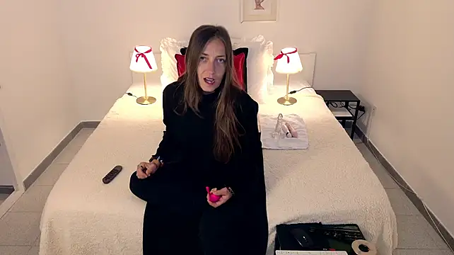 Snapshot of DaisyDea chatting on 7, 10, 2025 DaisyDea online show from 7, 10, 2025