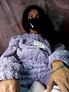 Snapshot of priyastrip314 chatting on 19, 12, 2025 priyastrip314 online show from 19, 12, 2025