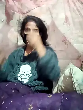 Snapshot of priyastrip314 chatting on 4, 12, 2025 priyastrip314 online show from 4, 12, 2025