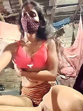 Snapshot of priyastrip314 chatting on 31, 10, 2025 priyastrip314 online show from 31, 10, 2025