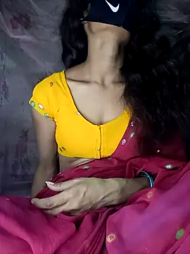 Snapshot of priyastrip314 chatting on 16, 12, 2025 priyastrip314 online show from 16, 12, 2025