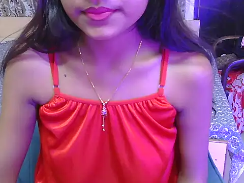 hoty-priya online show from 13, 4, 2026