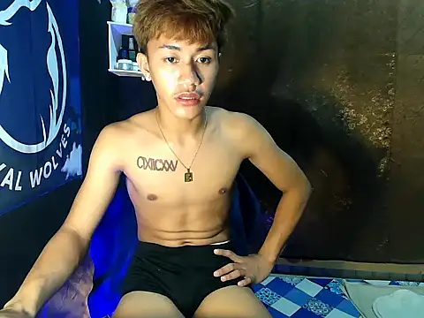 Snapshot of naughtyboyloy_0 chatting on 14, 10, 2025 naughtyboyloy 0 online show from 14, 10, 2025