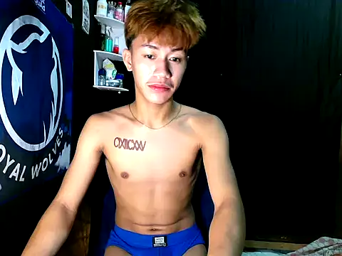 Snapshot of naughtyboyloy_0 chatting on 30, 10, 2025 naughtyboyloy 0 online show from 30, 10, 2025