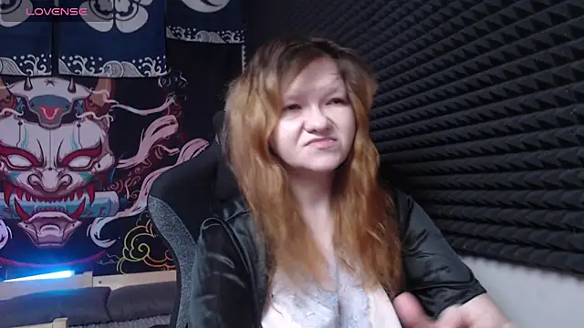 Nora lovvvv online show from 14, 11, 2025