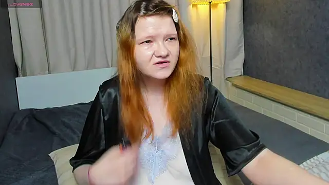 Nora lovvvv online show from 23, 10, 2025