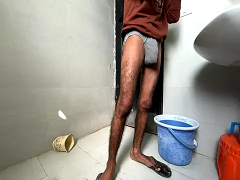 Snapshot of monster_fuck chatting on 2, 11, 2025 monster fuck online show from 2, 11, 2025