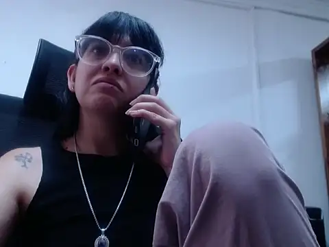 dalila macherano1 online show from 27, 9, 2025