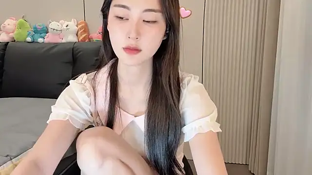 Aquarius-002 online show from 22, 9, 2025