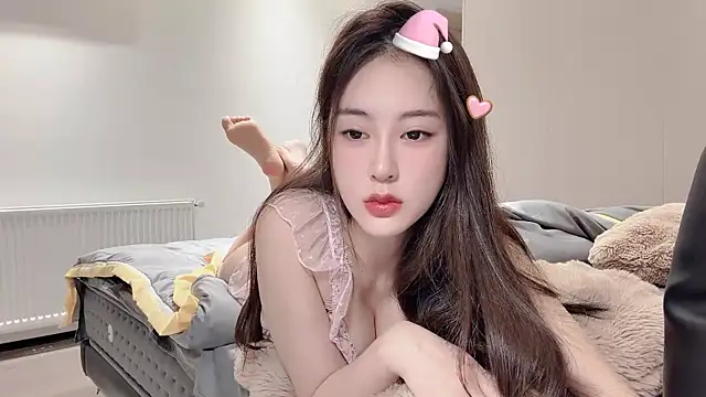 Aquarius-002 online show from 4, 11, 2025