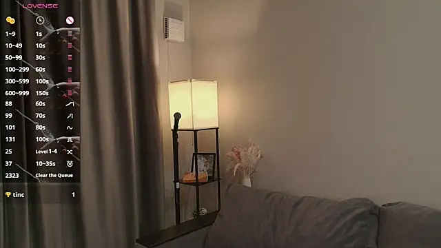 Snapshot of Only_KiraRi chatting on 23, 9, 2025 Only KiraRi online show from 23, 9, 2025