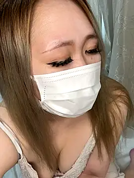 YUIKOxx online show from 9, 9, 2025