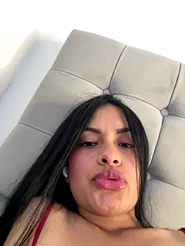 Melissa coch online show from 4, 11, 2025