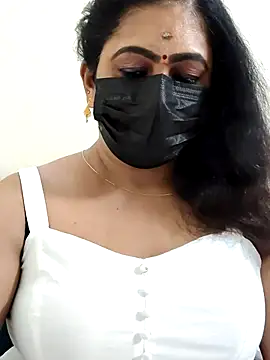 Sweetie swetha37 online show from 8, 1, 2026