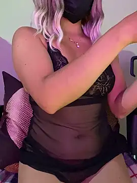 Scarlet-medina1 online show from 24, 10, 2025