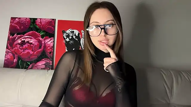 StellarAlice online show from 3, 4, 2026