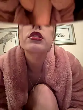 cutietootie02 online show from 8, 1, 2026