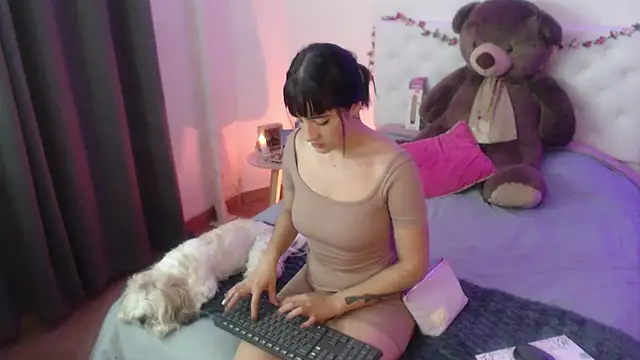 kylie444  online show from 30, 10, 2025