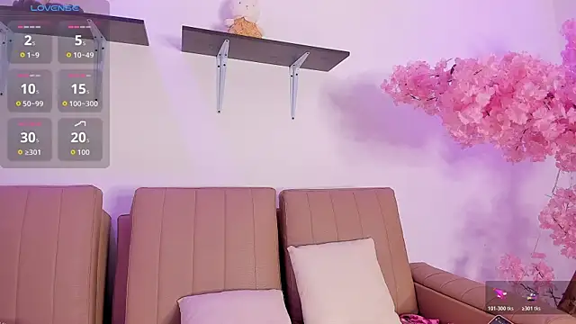 Doll Isa  online show from 22, 12, 2025