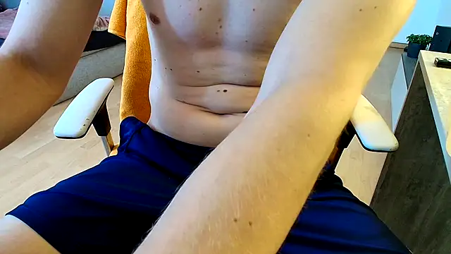 Breezydicksn online show from 3, 6, 2026