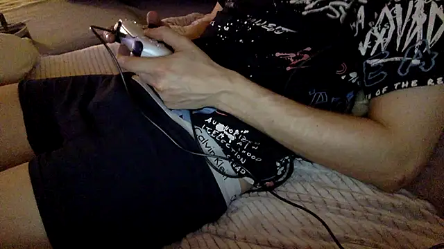 Breezydicksn online show from 16, 10, 2025